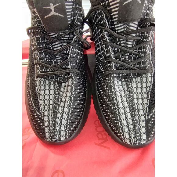 Danskin Woman Ecstatic Black Vegan Stretchy Knit Upper Sneakers Size 7 Athletic - Picture 7 of 16